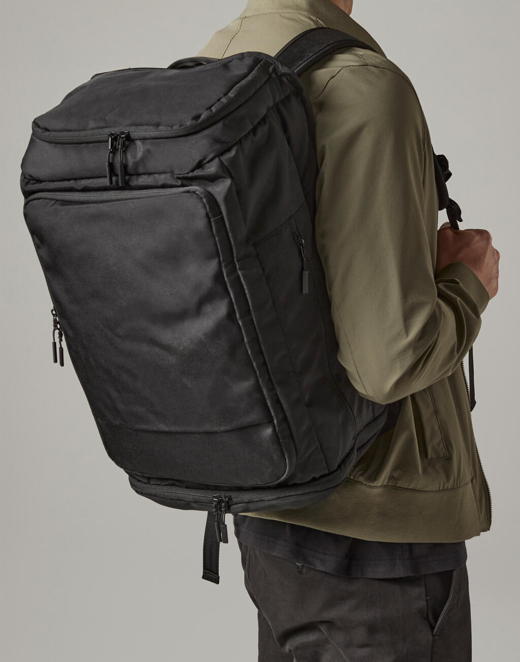 Mochila - Bandolera Pitch Black 72 Horas