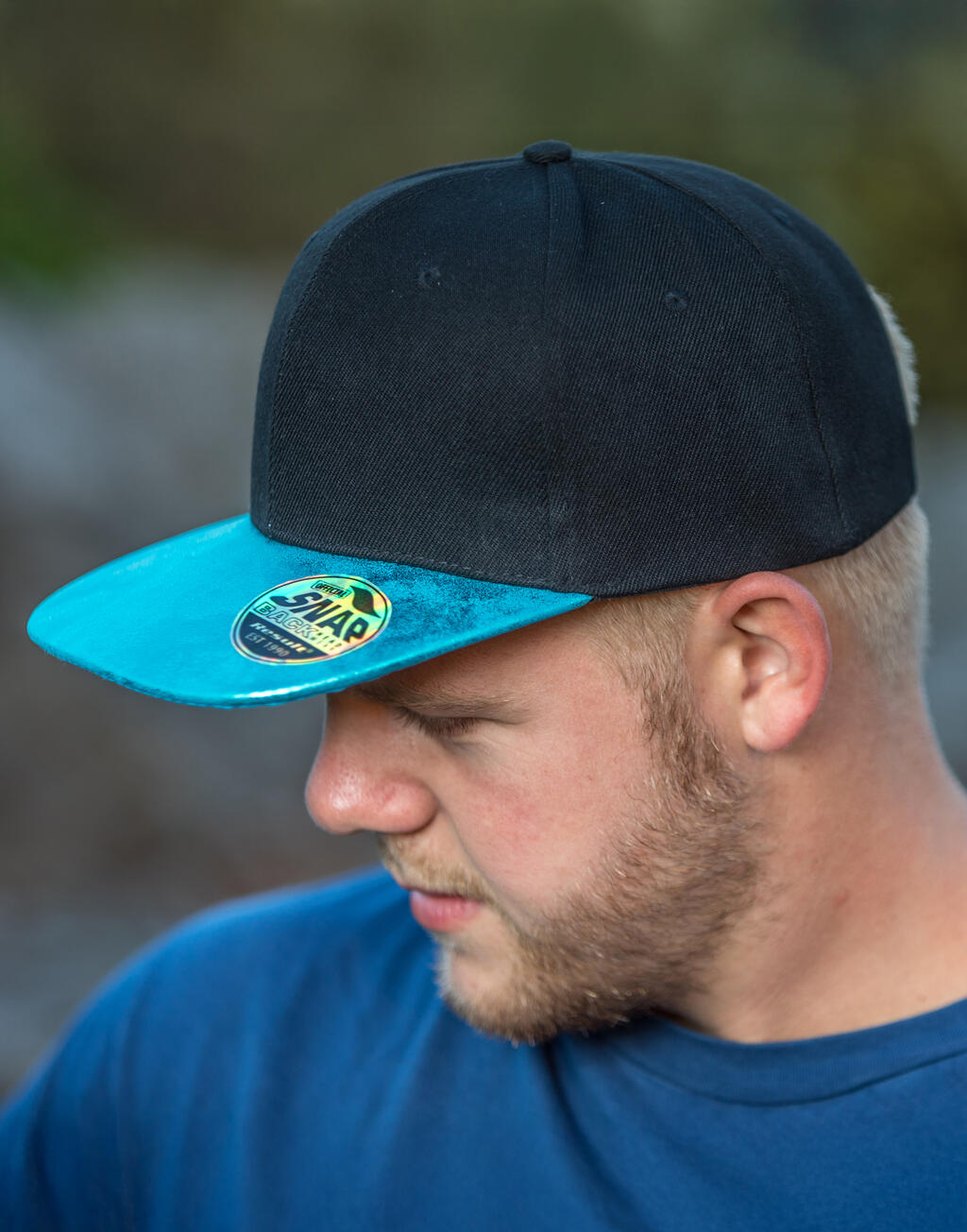  Result Caps Gorra Snapback Bronx con visera plana brillanteotro