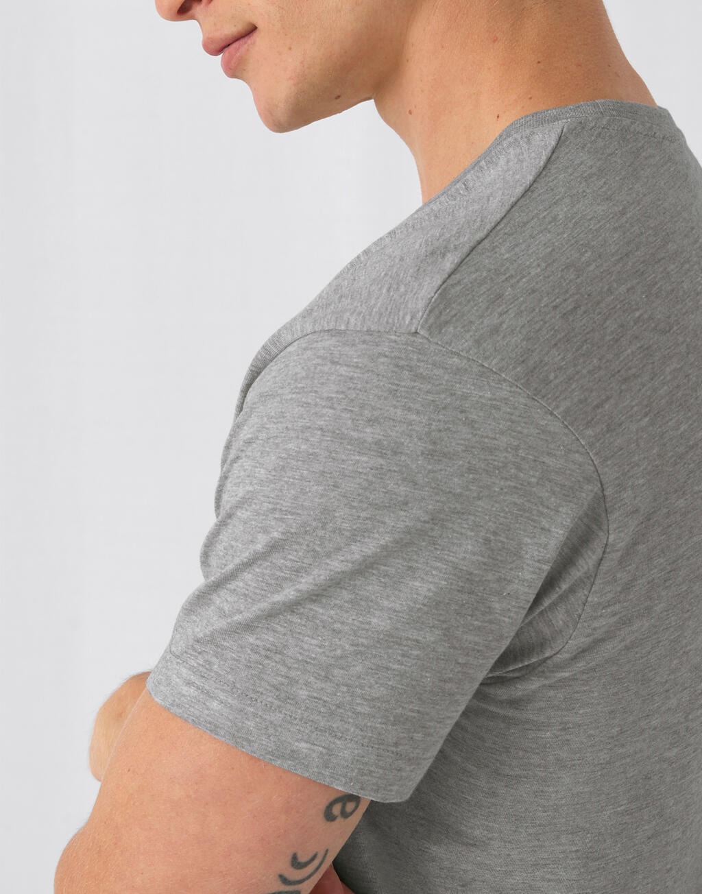  B & C Camiseta #E150otro