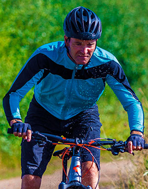Result Top ciclismo manga larga hombre