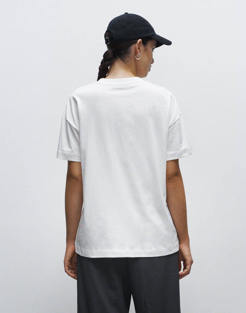  True Blanks Womens Oversized Tee otro