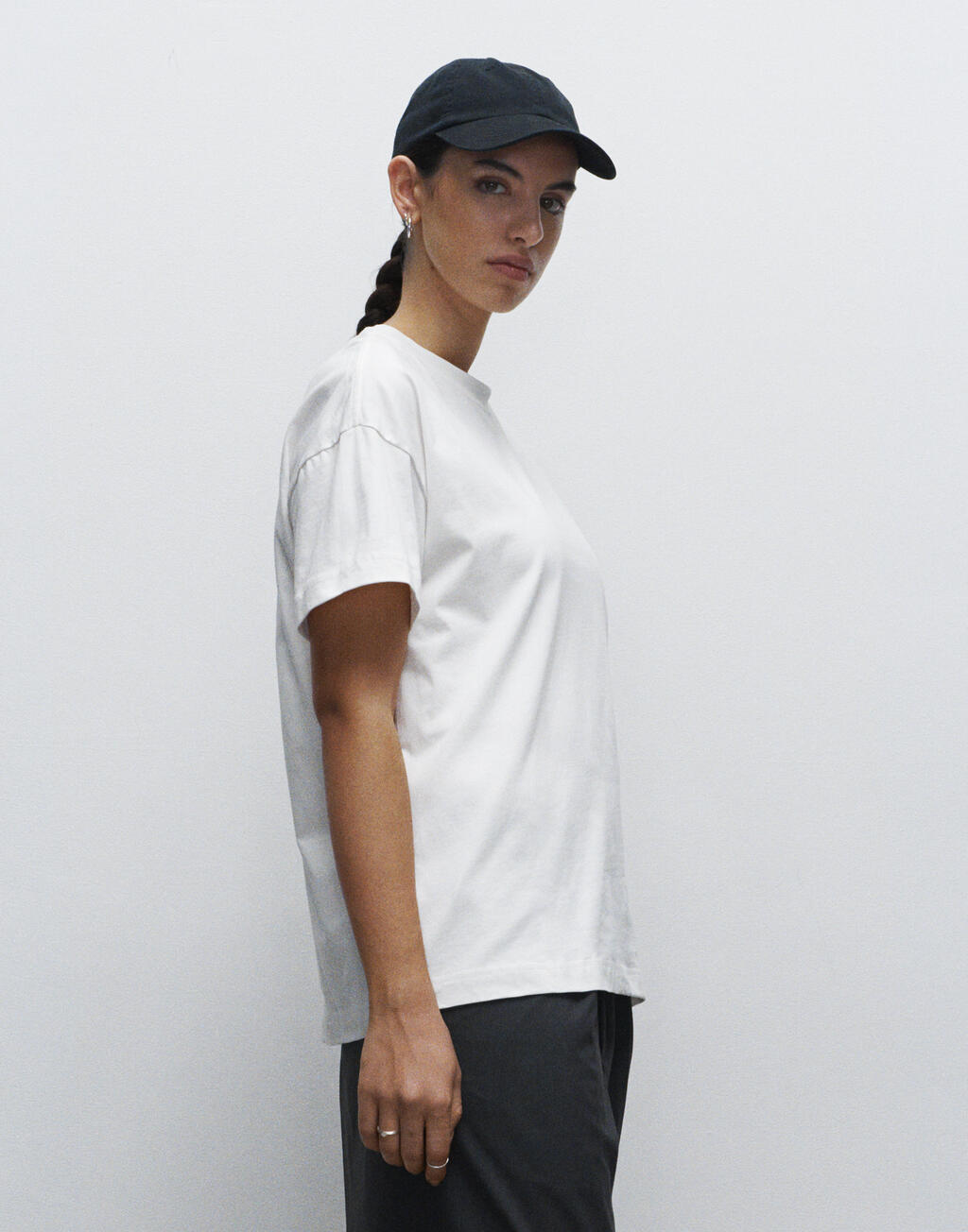  True Blanks Womens Oversized Tee otro