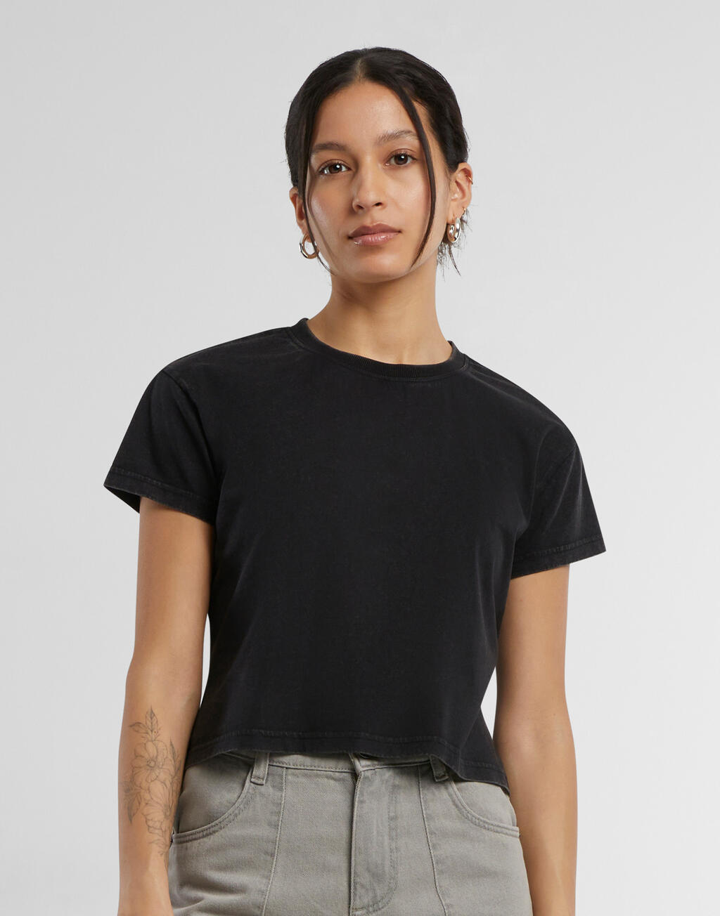 Build Your Brand Camiseta Cropped Vintage de Mujer