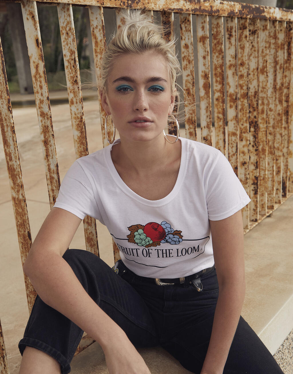  Fruit of the Loom Camiseta Vintage mujer logo grande impresootro