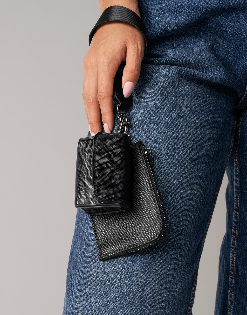  Bag Base Boutique Pouch Wristletotro