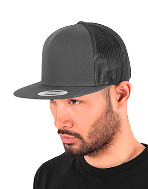 Yupoong Gorra Classic