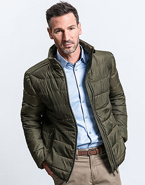 Russell Europe Chaqueta Nano con capucha hombre
