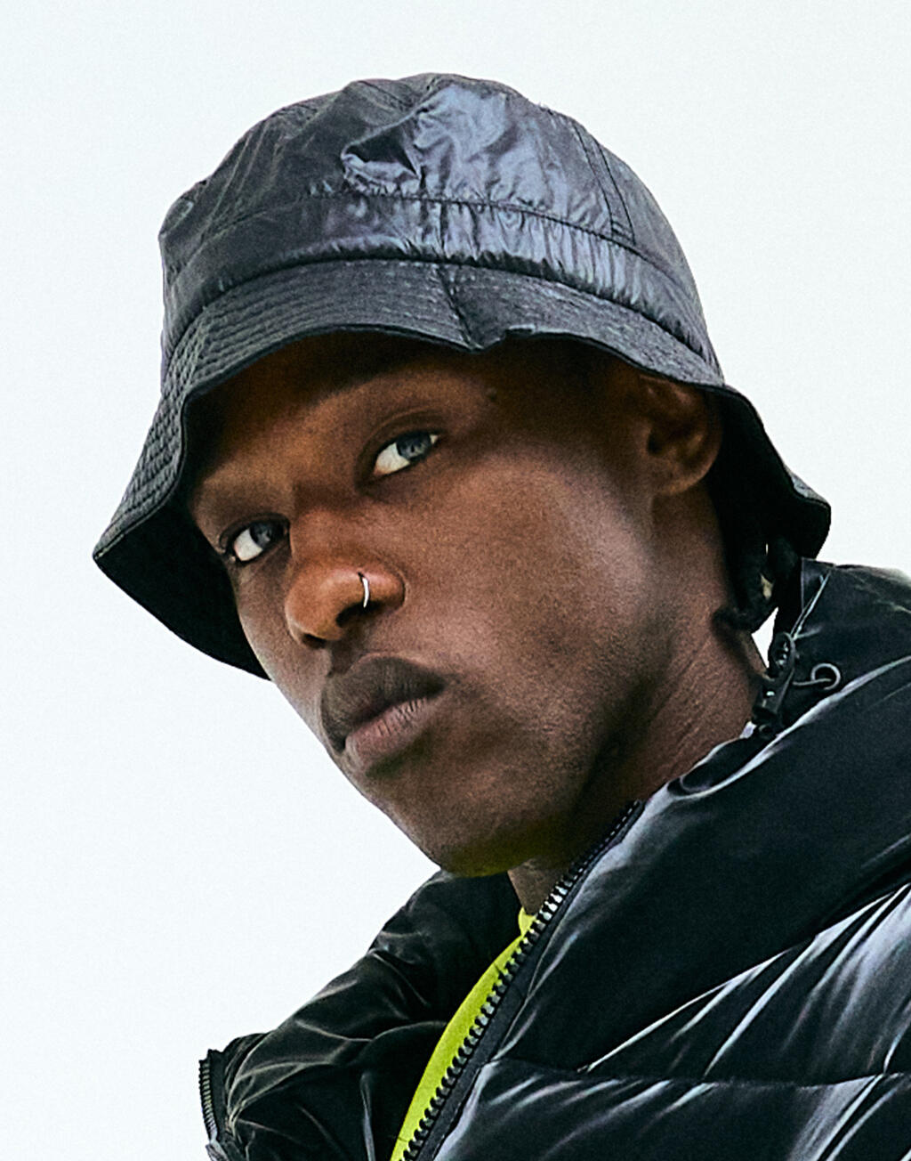  Flexfit Gorro Bucket ligero de Nailonotro