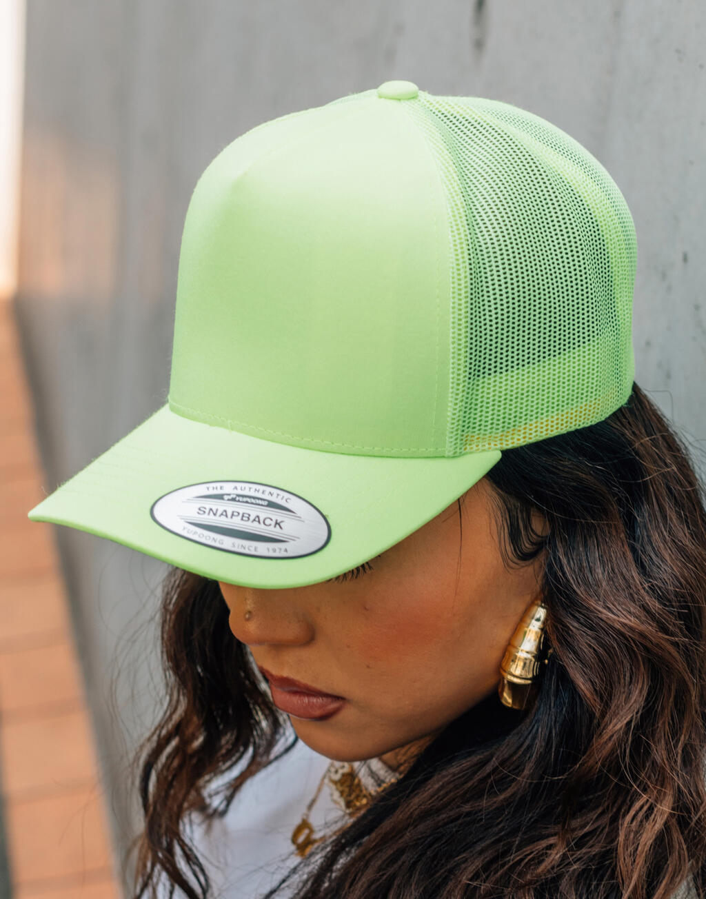 Flexfit Gorra Trucker Retro Neon