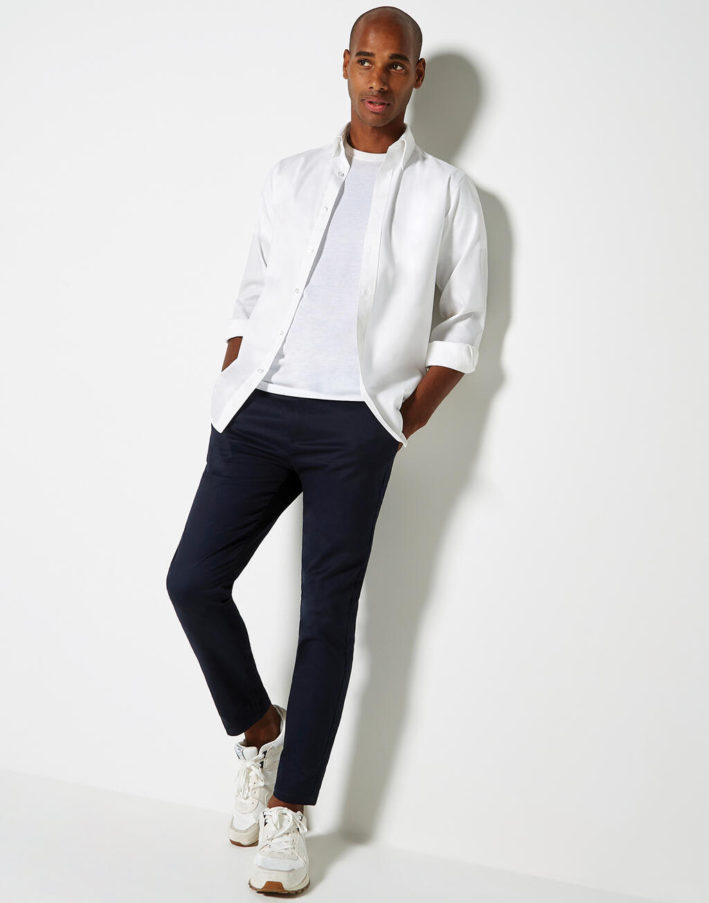  Kustom Kit Camisa Oxford Premium entallada manga largaotro