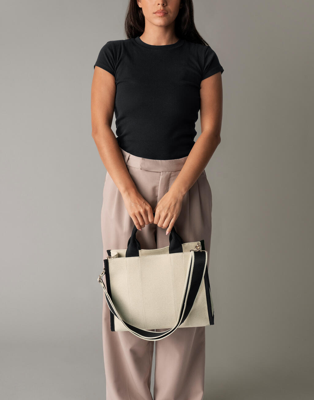  Quadra Tote Mediana Puertootro