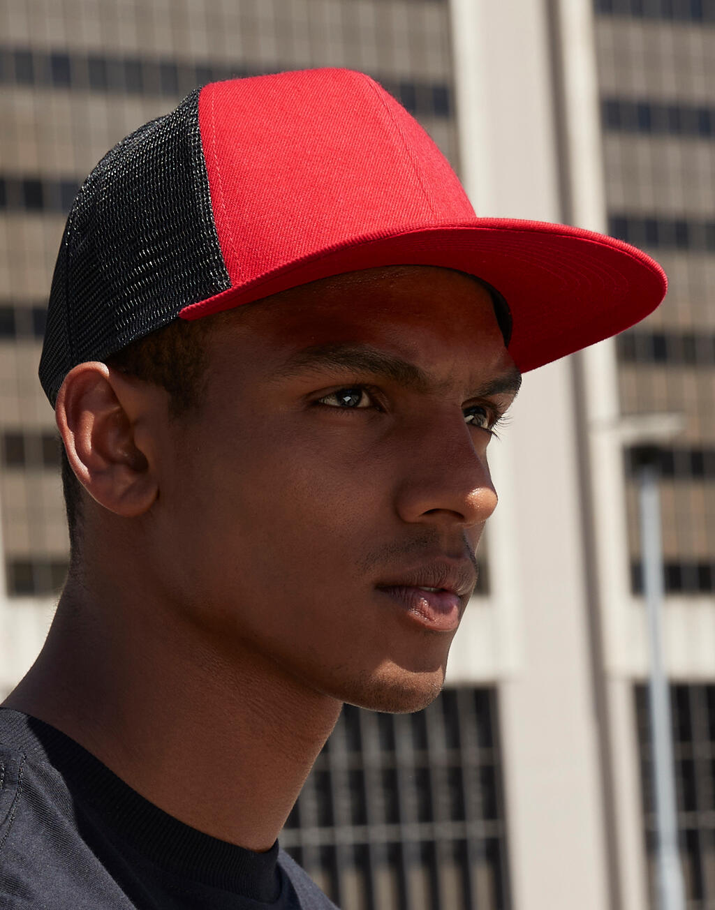  Beechfield Gorra Original Flat Peak Trucker 6 panelesotro