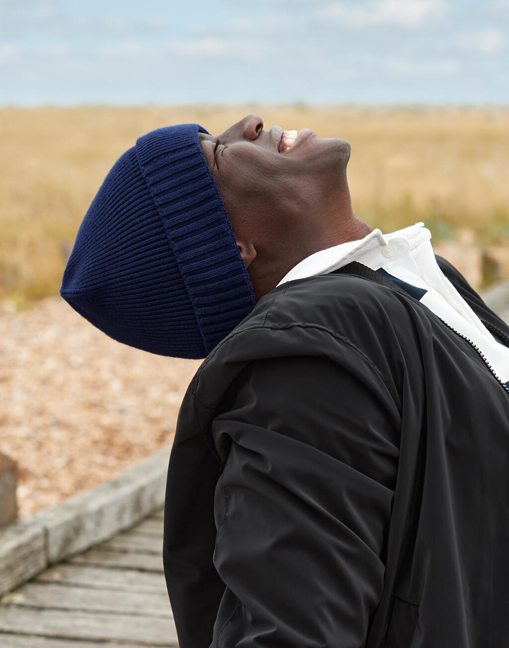  Beechfield Gorro de algodón orgánico con parcheotro