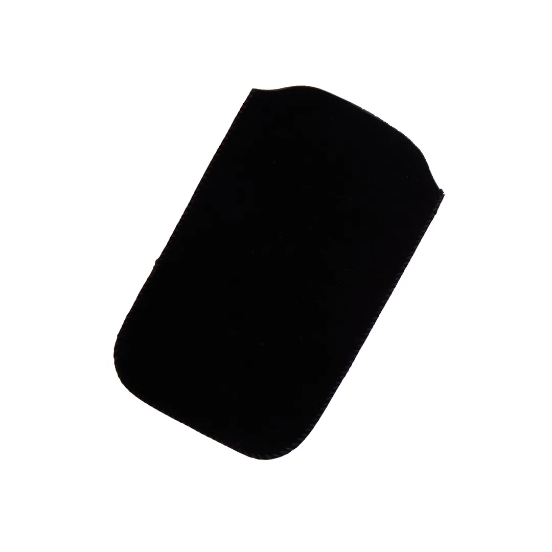 FUNDA MOMO NEGRO