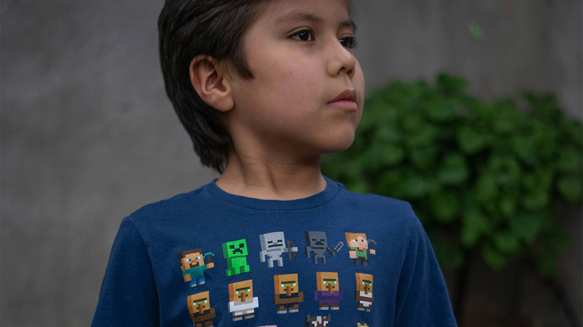 pack-camisetas-y-mochila-personalizada-para-la-vuelta-al-cole