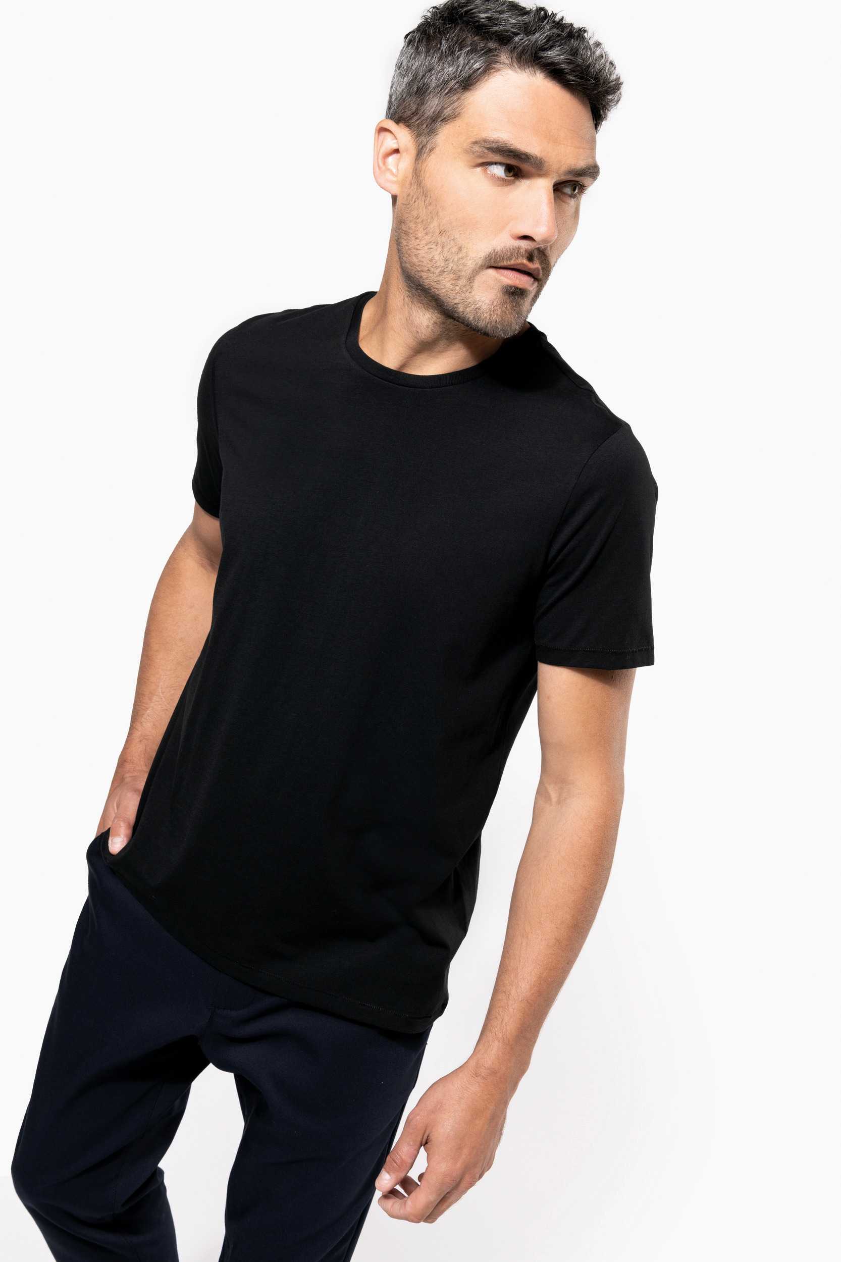  Kariban Camiseta Supima® cuello redondo maga corte hombre
