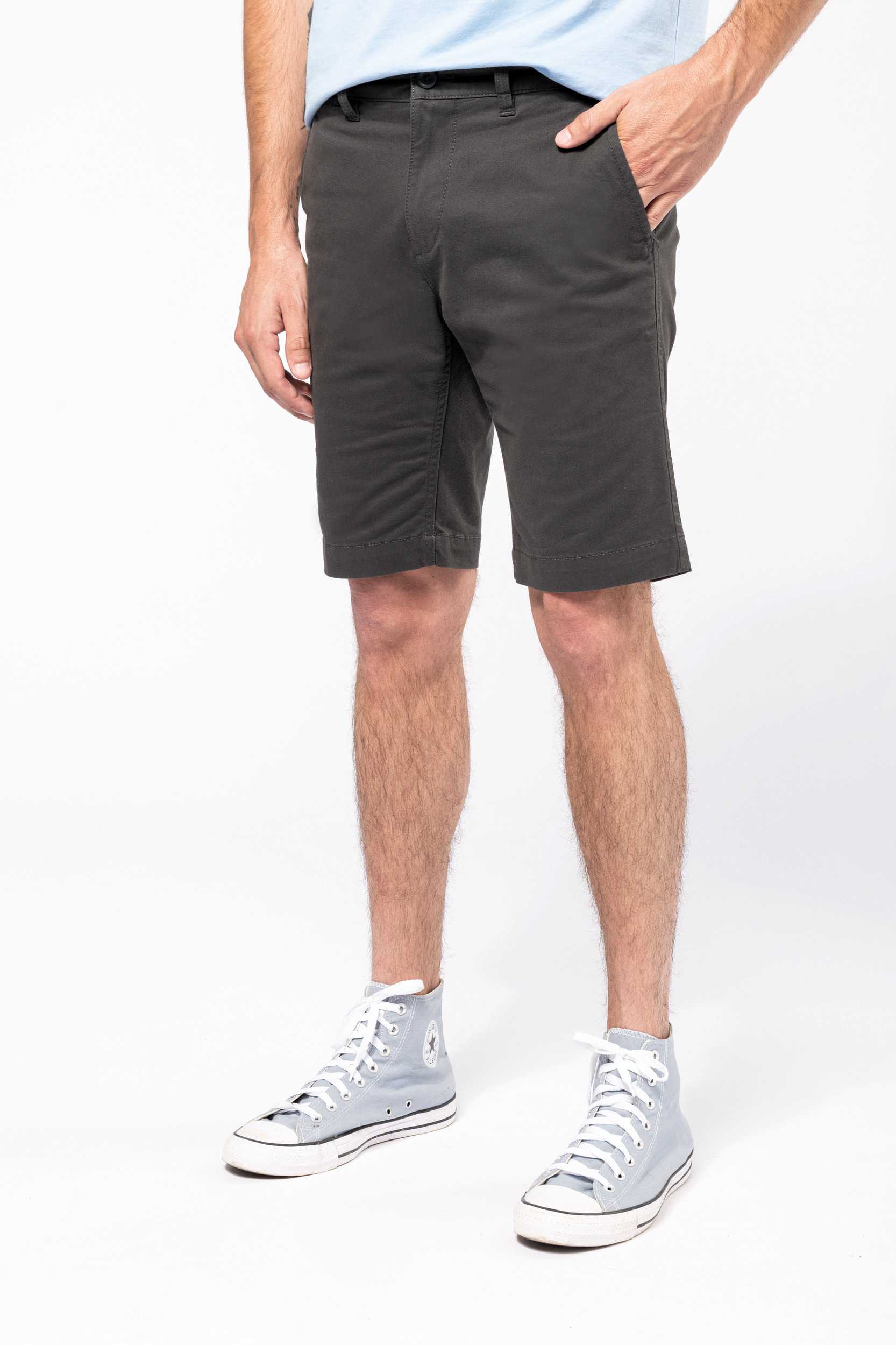  Kariban Bermuda chino hombre