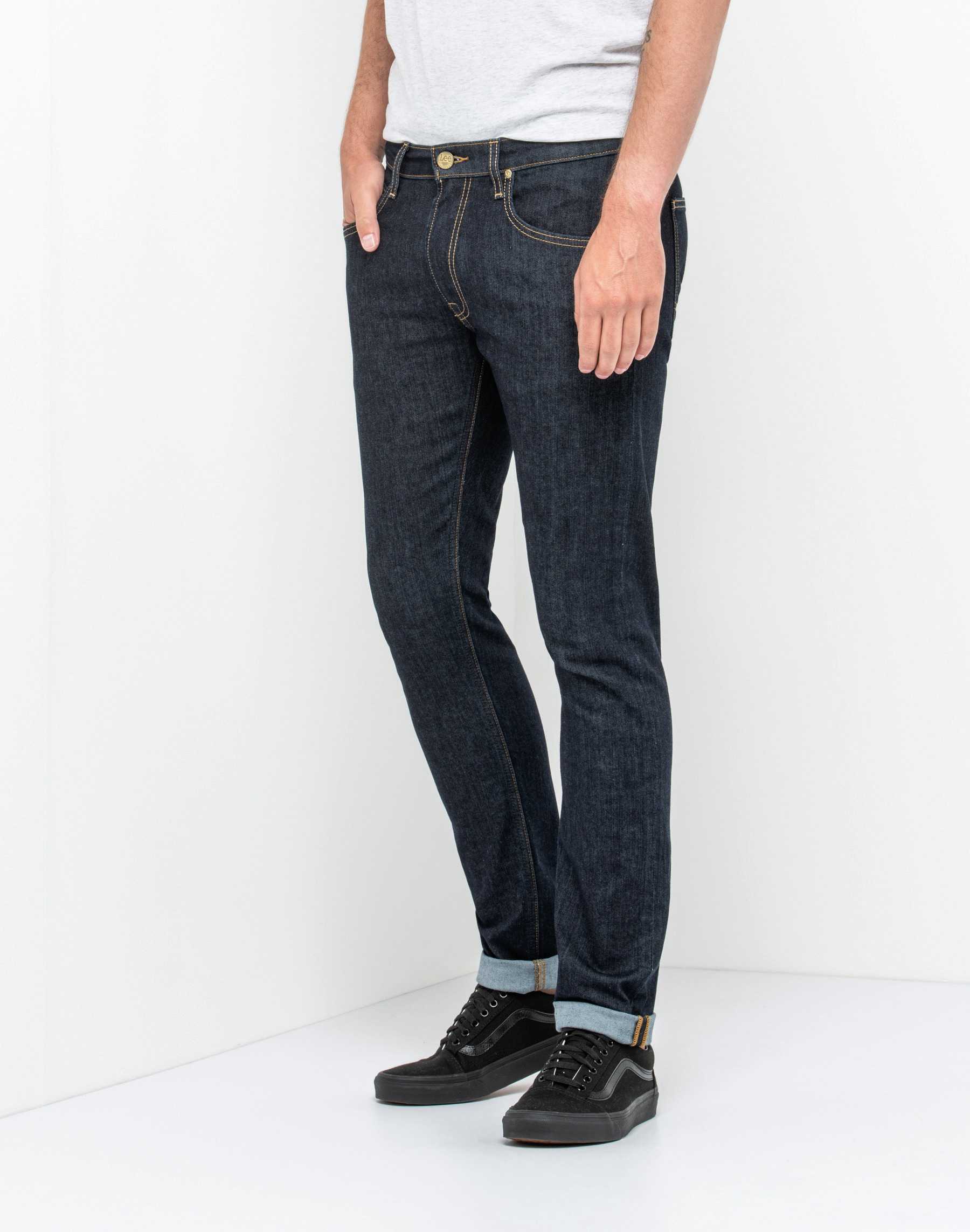 Pantalón Lee Luke Slim Tapered Dark Room