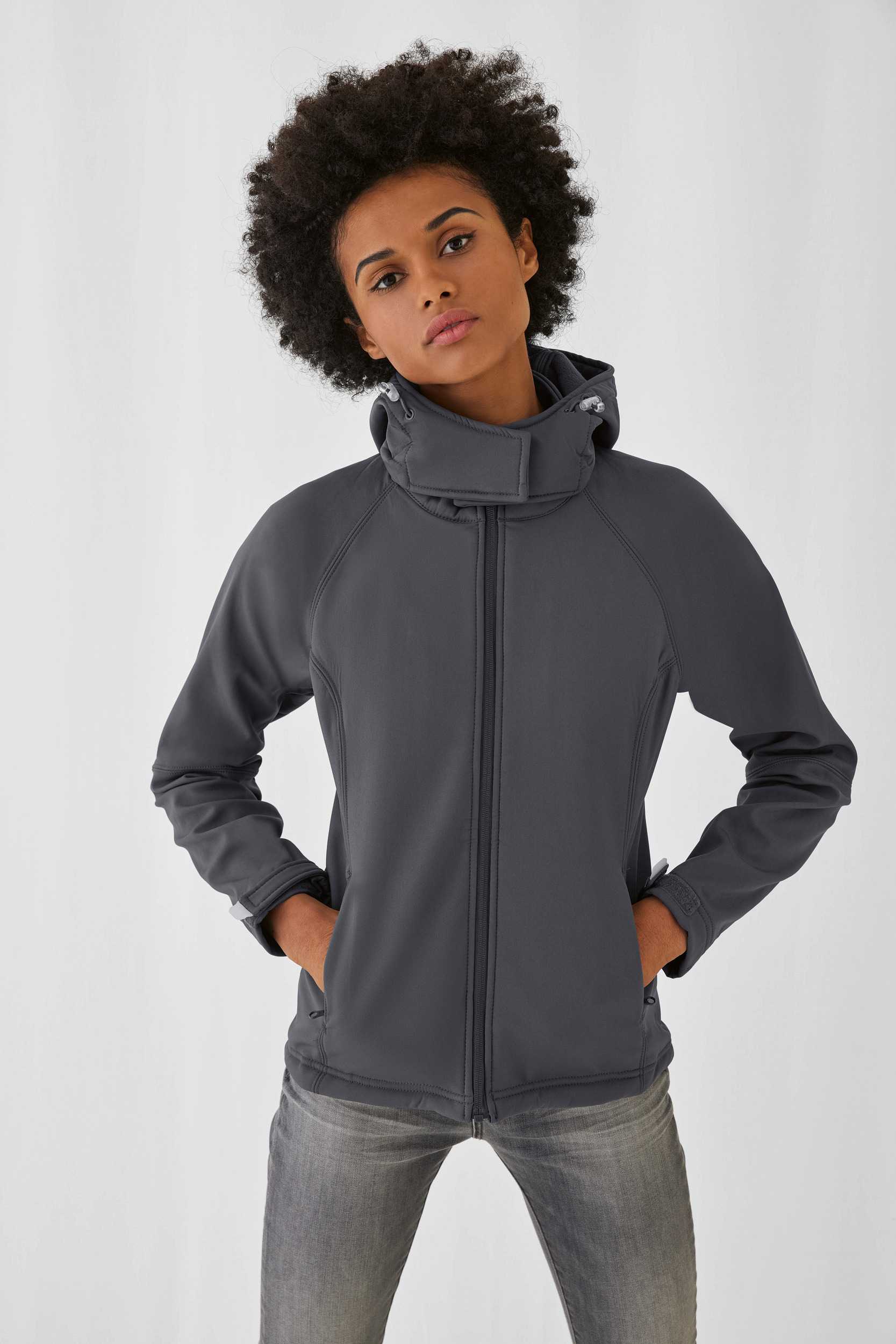 B & C Chaqueta Softshell con capucha mujer