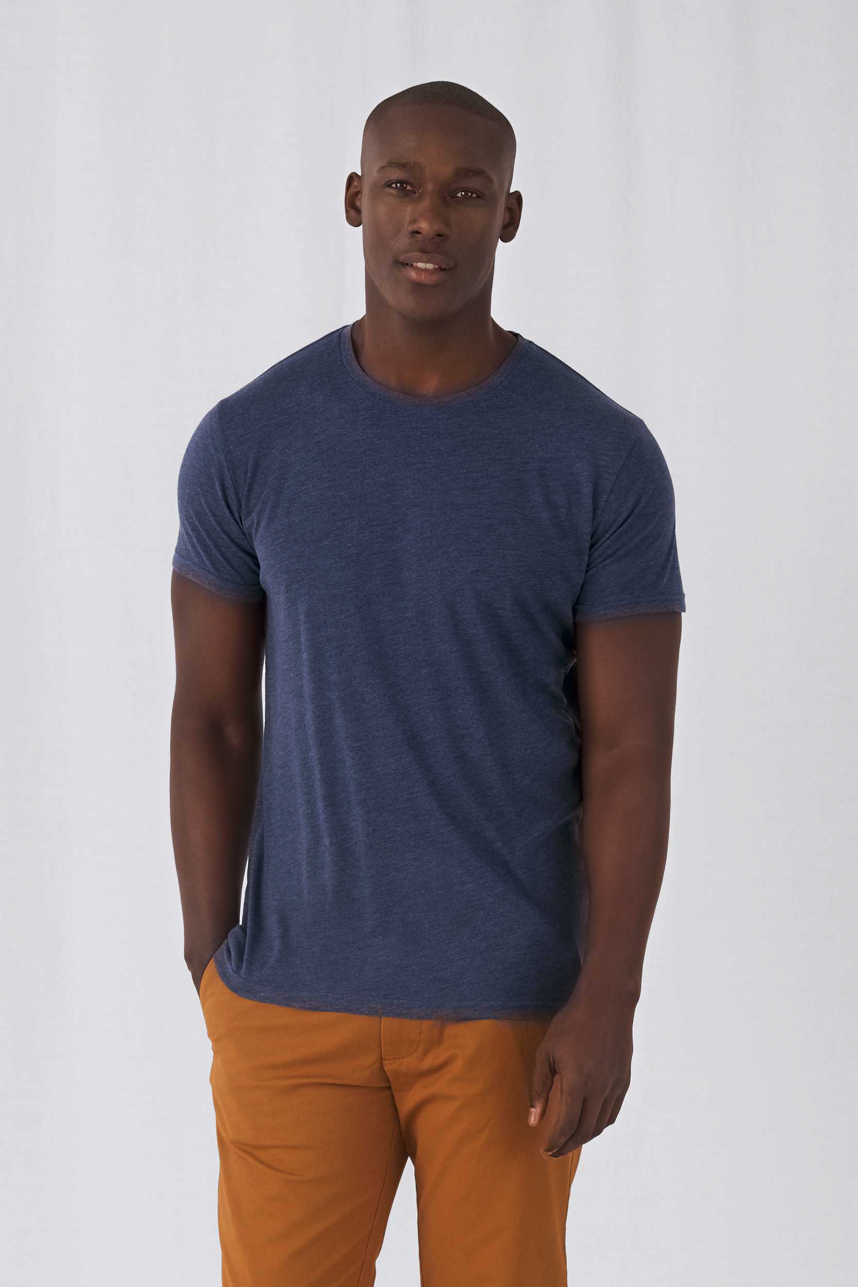 B & C Camiseta Triblend hombre