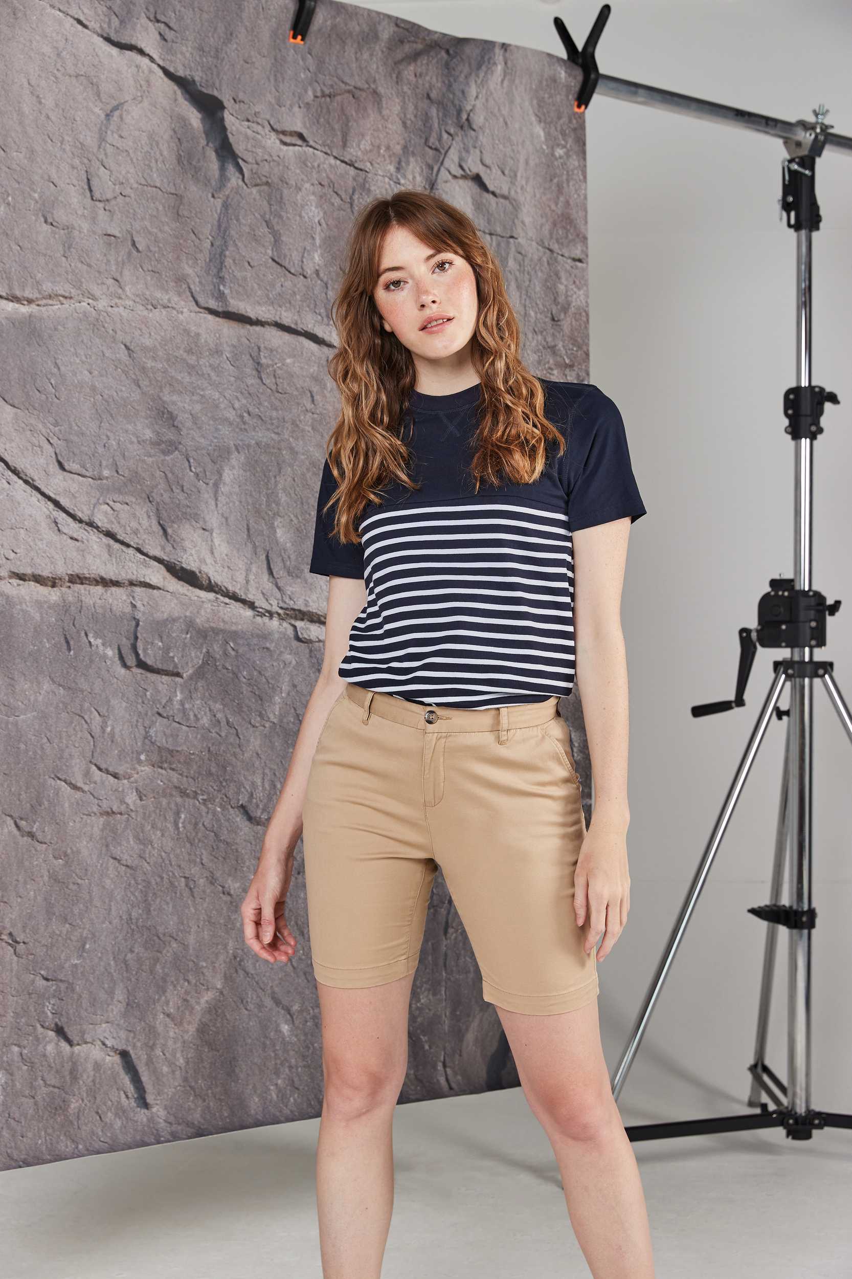  Front Row Short Chino Stretch mujer